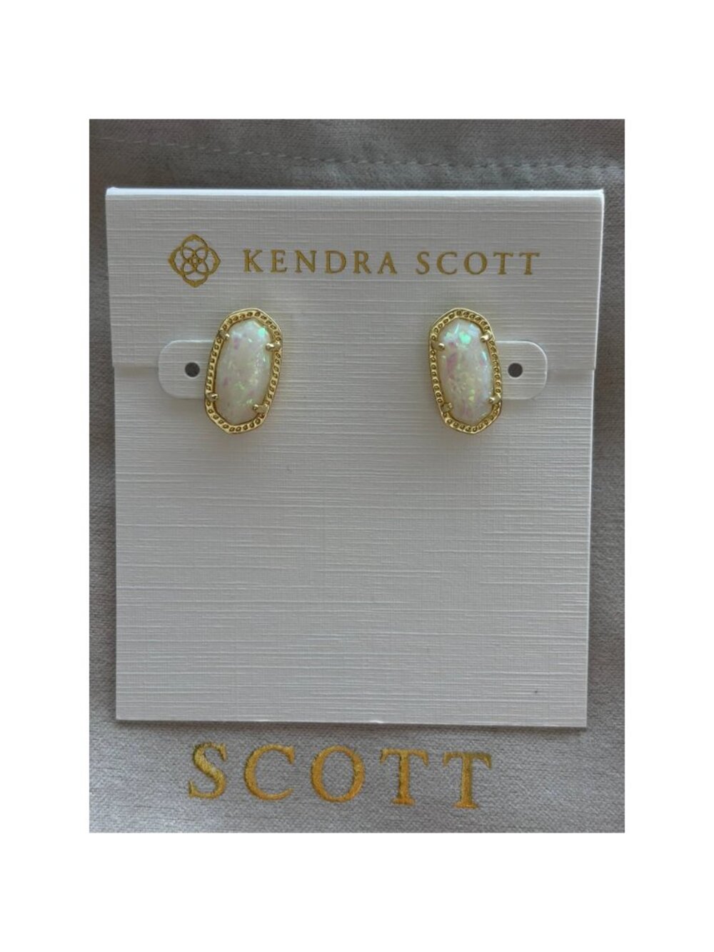 Kendra Scott Ellie Gold Stud Earrings In Ivory Pearl